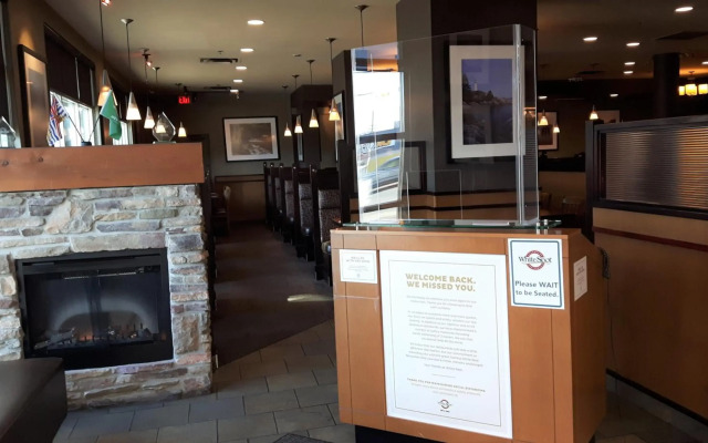 Best Western Plus Vancouver Airport Hotel