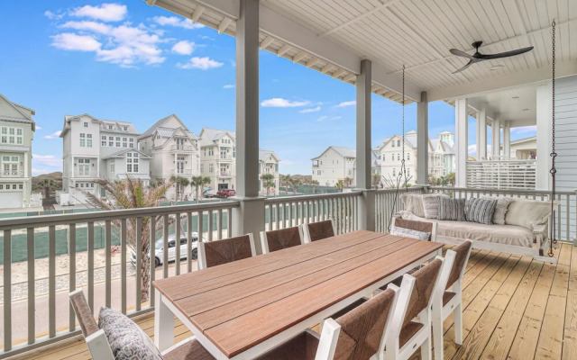 Sandy Cheeks 409 COA