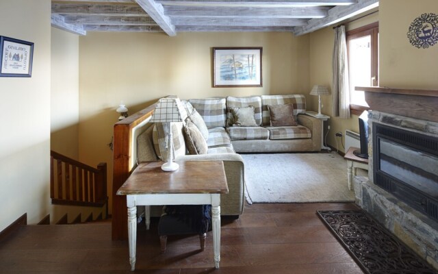 Tanau 2 by FeelFree Rentals
