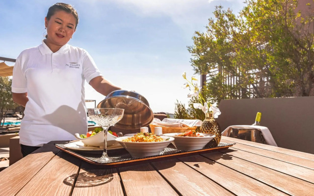Sahab Resort and Spa