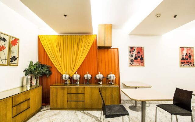 FabHotel Raj Darbar Iffco