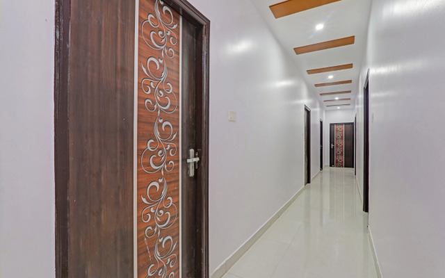 Capital O 85097 Hotel KPR Inn