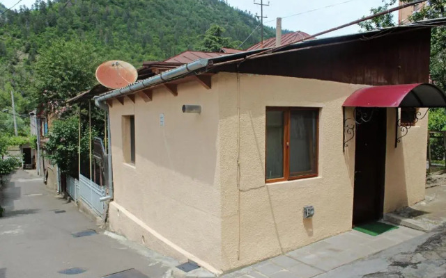 Guest House Erekle 6