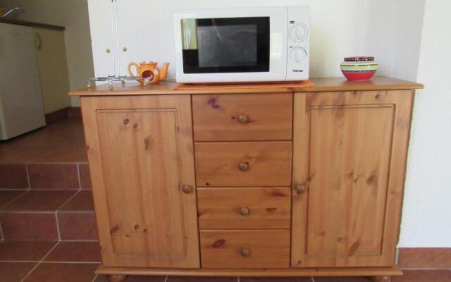 Studio Apartment Near the Beach