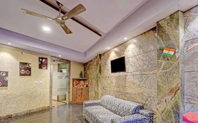 OYO Townhouse 1044 Hotel Tovo