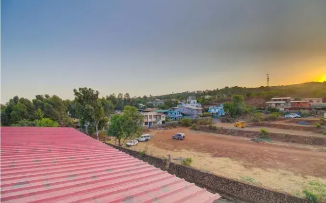 Treebo Paradise Inn, Panchgani