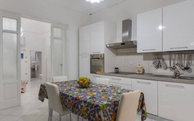 Dimora del Delfino Curioso