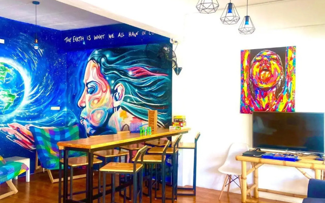 See Sea Backpackers House Hostel