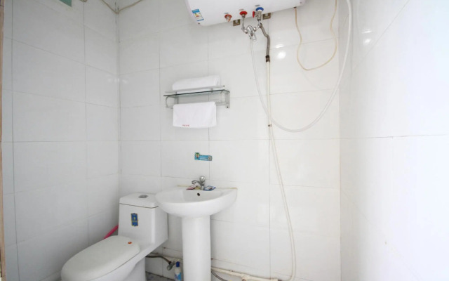 Xianyang Xingfu Hotel