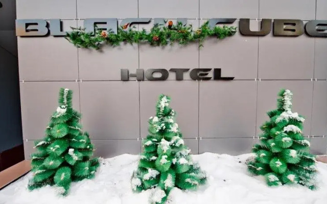 Hotel Black Cube