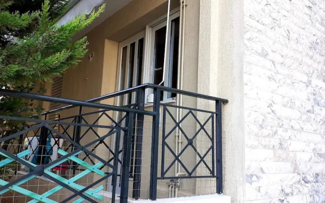 Immaculate 2-bed Apartment