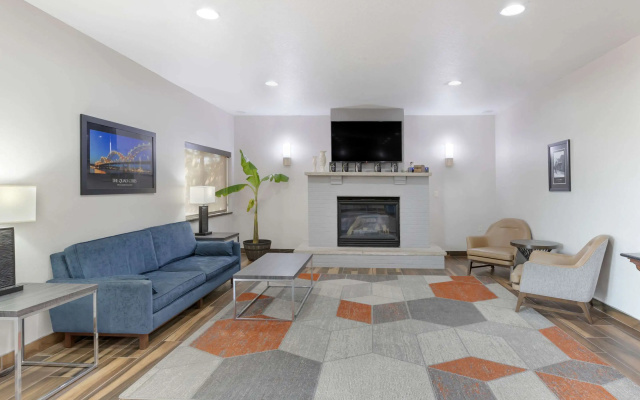 Comfort Inn & Suites Davenport - Quad Cities