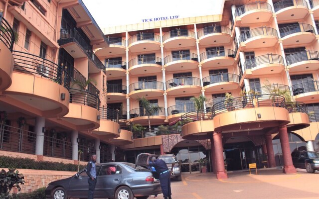 Tick Hotel