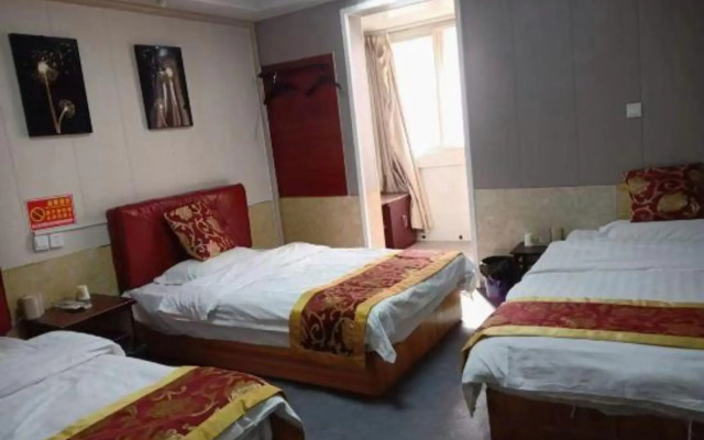 Fuyu Express Hotel