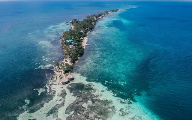Thatch Caye Resort a Muy'Ono Resort