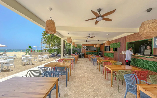 Xeliter Green One Playa Dorada