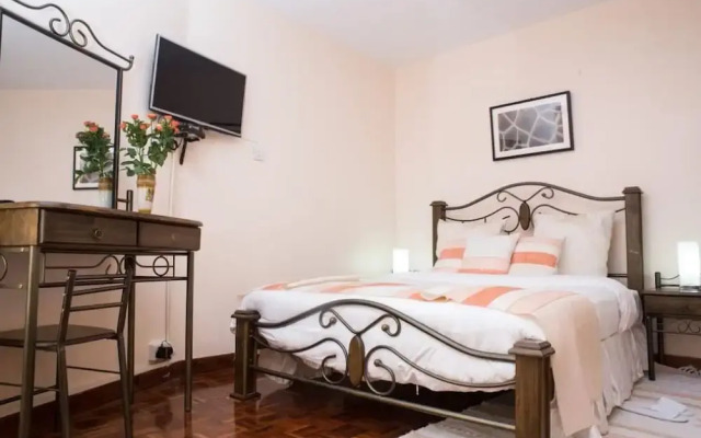 Adies Garden Suites