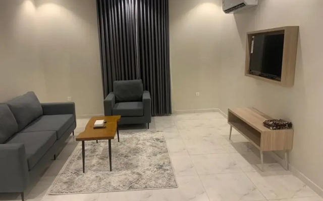 Holiday Plus Mishrifah Apartments