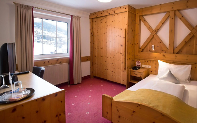 JUFA Alpenhotel Saalbach