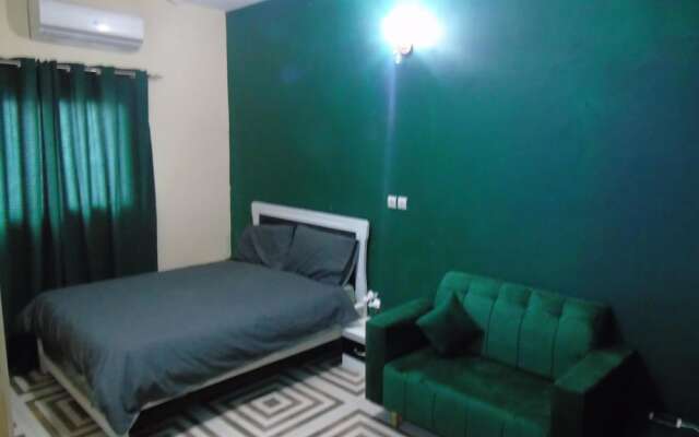 Welcome To Our Lovely 3-bed Apartment in Abidjan