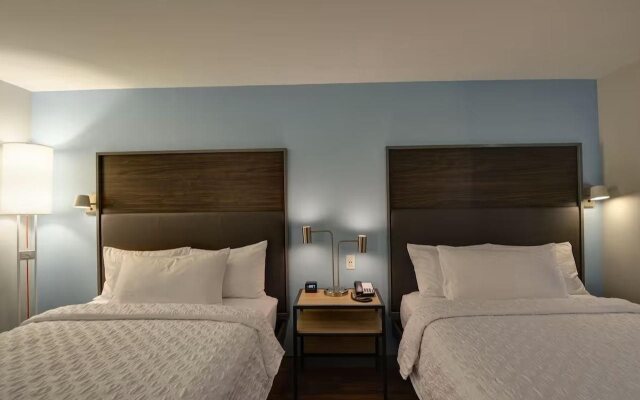 Tru by Hilton Shepherdsville Louisville South