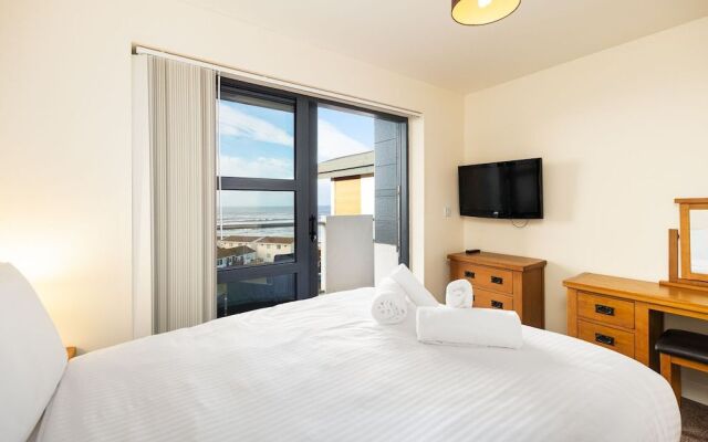 Westbeach Holiday Apartments