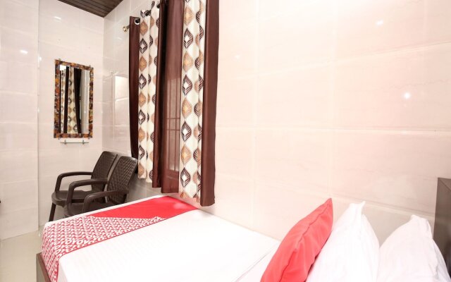 Asha Bed & Breakfast by OYO Rooms
