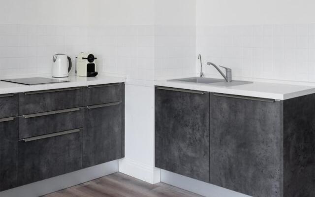 APARTURA (АПАРТУРА) на проспекте Аптекарский 18