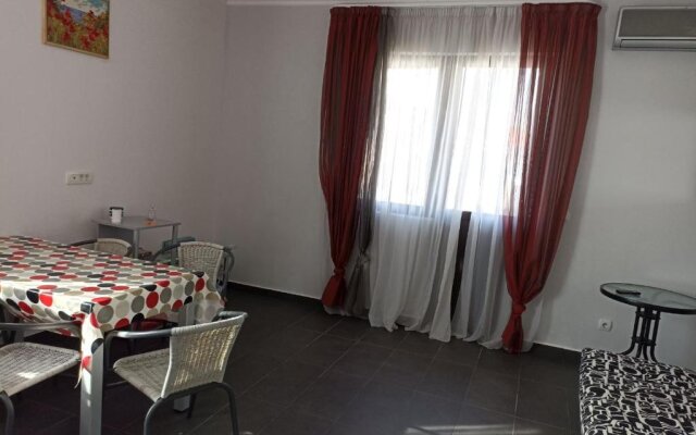 Yuriy apartments 1