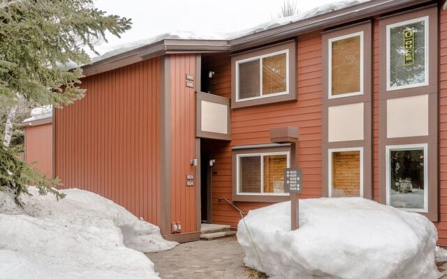 Atelier 1045 - 2 Br Condo