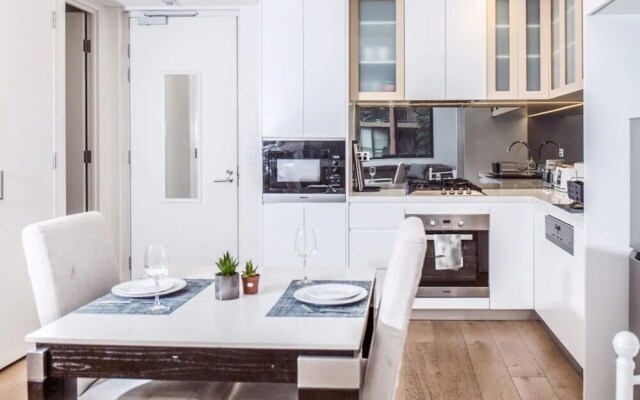 B03-darling Harbour 1 BDR APT