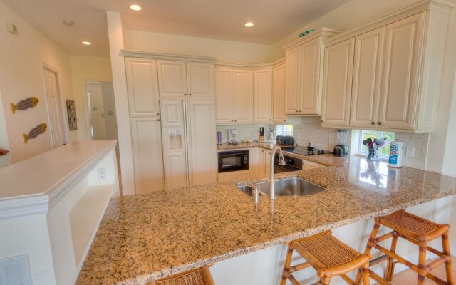 AM I Dreamin Apartment 3