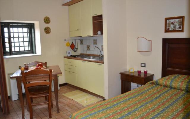 Castello Ursino Apartments