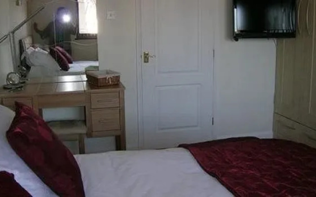 The Suite At Tsunami