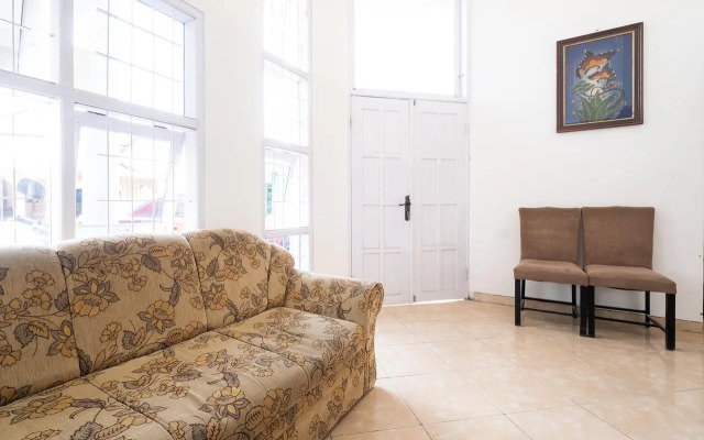 OYO 2173 Bnv House Babarsari