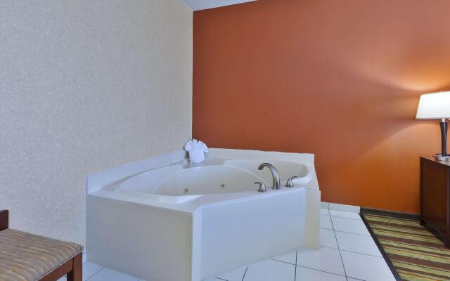 Hampton Inn Detroit/Southgate