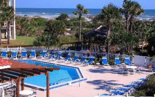 Ocean Village Club M21