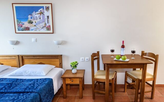Panos Beach Hotel