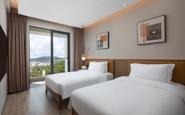 Holiday Inn and Suites Sanya Yalong Bay