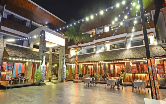 Lap Roi Karon Beachfront