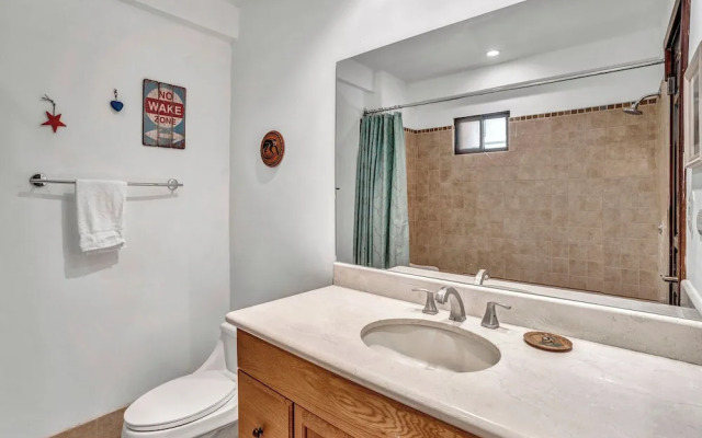 Sunset Heights 301