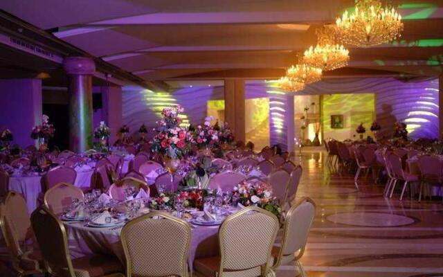 Castel Mare Beach Hotel & Resort