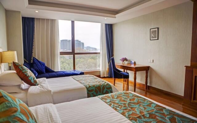 Romaine Vacation Apartment