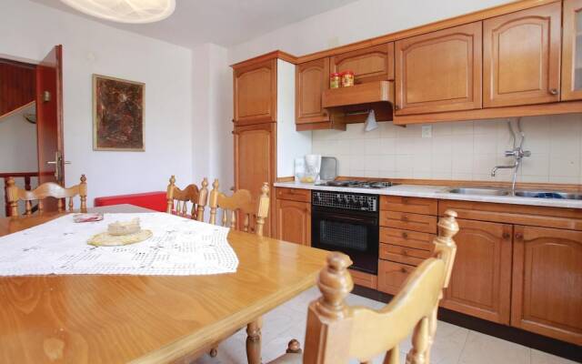 Stunning Home in Korcula With Wifi and 6 Bedrooms