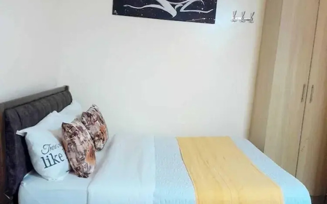 Lux Suites Chapell Hill Apartments