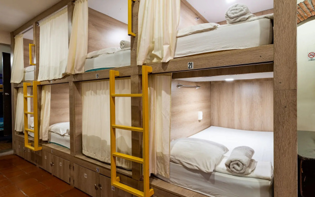 Hostel the pod 33
