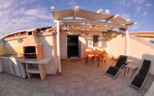 Apartment with One Bedroom in Punta Secca, with Wonderful Sea View, Terrace And Wifi - 100 M From the Beach