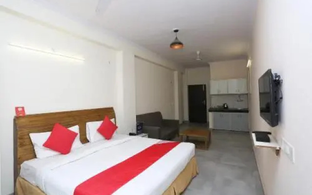 Hotel Dev Palace by OYO Rooms