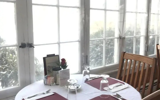 The Inn at Starlight Lake