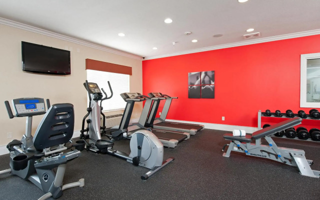 Country Inn & Suites by Radisson, Champaign North, IL